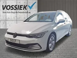 Weiß Gebraucht 2024 VW Golf VIII Life Kombi | 33.444 €