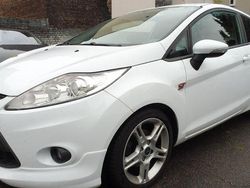 Weiß Gebraucht 2009 Ford Fiesta Sport Kleinwagen | 2.850 € (Fairer Preis)