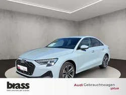 Pfeilgrau perleffekt Gebraucht 2024 Audi A3 Ambiente Limousine | 33.800 € (Fairer Preis)