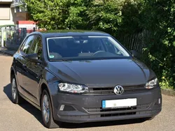 Grau Gebraucht 2019 VW Polo Trendline Kleinwagen | 9.999 € (Guter Preis)