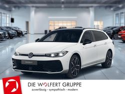 Weiß Neu 2025 VW Passat R-line Limousine | 64.490 € (Teuer)