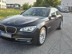 Schwarz Gebraucht 2013 BMW 730 Limousine | 15.000 € (Guter Preis)