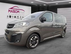 Platinumgrau Gebraucht 2023 Opel Zafira Life Van / Kleinbus | 38.950 € (Etwas zu teuer)