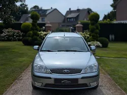 Silber Gebraucht 2005 Ford Mondeo Limousine | 4.490 €