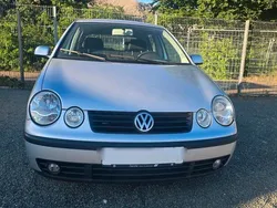 Silber Gebraucht 2005 VW Polo Kleinwagen | 700 € (Superpreis)