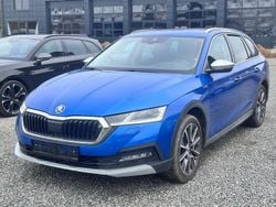 Blau Gebraucht 2023 Skoda Octavia Scout Scout 4x4 Kombi | 22.990 € (Superpreis)