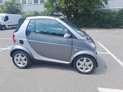 Grau Gebraucht 2004 Smart ForTwo Cabrio Passion Cabrio | 2.255 € (Fairer Preis)