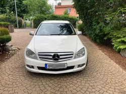 Weiß Gebraucht 2012 Mercedes C180 Avantgarde Limousine | 8.999 € (Fairer Preis)
