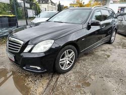 Schwarz Gebraucht 2010 Mercedes E250 Avantgarde Kombi | 7.000 € (Superpreis)