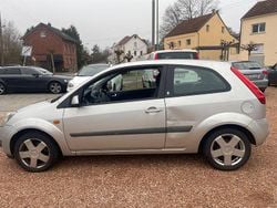 Silber Gebraucht 2007 Ford Fiesta Ambiente Kleinwagen | 599 € (Superpreis)