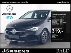 Metalliclack kosmosschwarz Gebraucht 2024 Mercedes B200 Progressive Van / Kleinbus | 33.880 € (Etwas zu teuer)