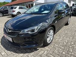 Onyx schwarz Gebraucht 2022 Opel Astra Edition Kombi | 15.500 € (Superpreis)