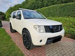 Weiß Gebraucht 2009 Nissan Pathfinder XE SUV | 9.000 € (Teuer)