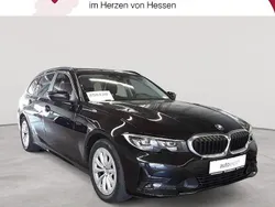 Schwarz Gebraucht 2022 BMW 318 Advantage Kombi | 23.889 € (Guter Preis)