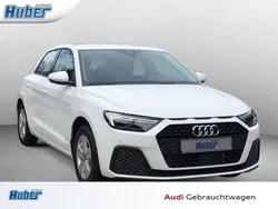 Cortinaweiß Gebraucht 2023 Audi A1 Sportback Basis Kleinwagen | 24.099 € (Guter Preis)