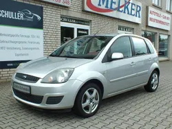 Silber Gebraucht 2007 Ford Fiesta Style Kleinwagen | 2.590 € (Etwas zu teuer)