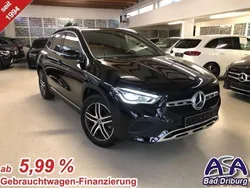 Kosmossschwarz Gebraucht 2021 Mercedes GLA200 SUV | 32.990 € (Fairer Preis)