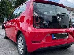 Rot Gebraucht 2018 VW up! take up! Kleinwagen | 4.750 € (Fairer Preis)