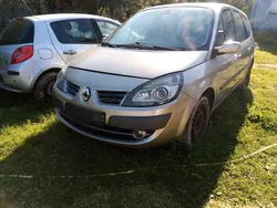 Gold Gebraucht 2008 Renault Grand Scénic II Van / Kleinbus | 950 €