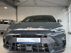 Grau Gebraucht 2025 Cupra Leon VZ Limousine | 36.970 € (Guter Preis)