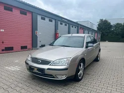 Beige Gebraucht 2005 Ford Mondeo Ghia Limousine | 2.999 € (Fairer Preis)