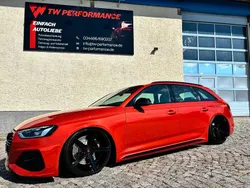 Orange Gebraucht 2021 Audi RS4 Comfort Kombi | 59.000 €