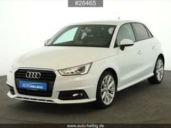 Gletscherweiß metallic Gebraucht 2018 Audi A1 Sportback Design Kleinwagen | 16.680 € (Etwas zu teuer)