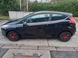 Schwarz Gebraucht 2017 Ford Fiesta Titanium Kleinwagen | 5.700 € (Guter Preis)