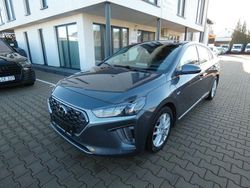 Grau Gebraucht 2020 Hyundai Ioniq Premium Kleinwagen | 13.990 € (Etwas zu teuer)