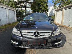 Schwarz Gebraucht 2012 Mercedes C200 Avantgarde Kombi | 8.200 € (Guter Preis)