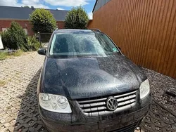 Schwarz Gebraucht 2003 VW Touran Van / Kleinbus | 1.450 € (Guter Preis)
