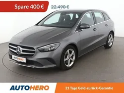 Grau Gebraucht 2019 Mercedes B180 Progressive Van / Kleinbus | 22.090 € (Fairer Preis)