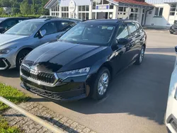 Black magic perleffekt Neu 2025 Skoda Octavia Essence Kombi | 31.445 € (Guter Preis)