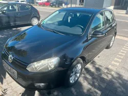 Schwarz Gebraucht 2010 VW Golf VI Comfortline Limousine | 4.199 € (Fairer Preis)