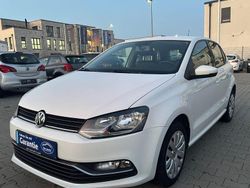 Weiß Gebraucht 2014 VW Polo Comfortline Limousine | 6.900 € (Guter Preis)