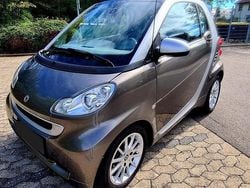 Grau Gebraucht 2010 Smart ForTwo Coupé Passion Coupé | 4.500 € (Fairer Preis)