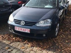 Blau Gebraucht 2004 VW Golf IV Limousine | 3.700 € (Etwas zu teuer)