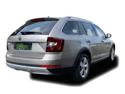 Beige Gebraucht 2018 Skoda Octavia Scout Scout 4x4 Kombi | 28.548 €