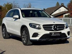 Weiß Gebraucht 2018 Mercedes GLC220 AMG line SUV | 25.900 € (Etwas zu teuer)