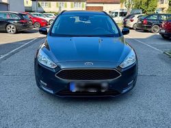 Grau Gebraucht 2016 Ford Focus Kombi | 6.600 € (Fairer Preis)