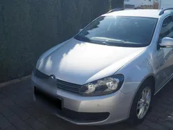 Silber Gebraucht 2012 VW Golf VI Kombi | 5.990 € (Fairer Preis)