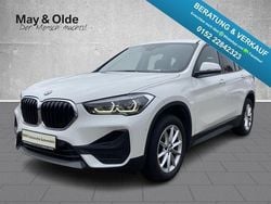Weiss Gebraucht 2022 BMW X1 Sport Line SUV | 23.777 € (Guter Preis)