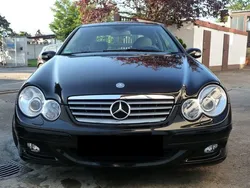 Schwarz metallic Gebraucht 2005 Mercedes CL230 Coupé | 12.000 €