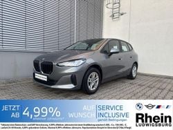 Skyscraper grau metallic Gebraucht 2023 BMW 218 Active Tourer Van / Kleinbus | 24.860 € (Guter Preis)