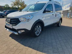 Weiß Gebraucht 2015 Dacia Dokker Stepway Van | 10.999 € (Fairer Preis)