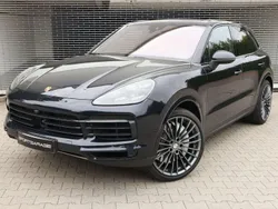 Moonlightblue Gebraucht 2018 Porsche Cayenne S SUV | 59.300 € (Etwas zu teuer)