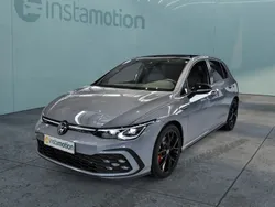 Grau Gebraucht 2024 VW Golf VIII GTI Limousine | 40.530 € (Teuer)