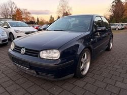 Blau Gebraucht 2002 VW Golf IV Comfortline Limousine | 1.000 € (Guter Preis)