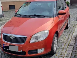 Orange Gebraucht 2007 Skoda Fabia Kleinwagen | 4.200 € (Etwas zu teuer)