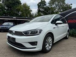 Weiß Gebraucht 2016 VW Golf Sportsvan LOUNGE Van / Kleinbus | 12.490 € (Fairer Preis)